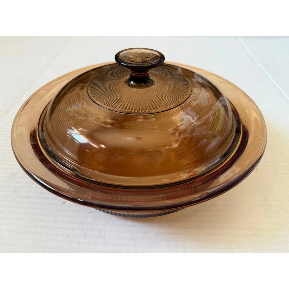 CORNING WARE VISIONS‎ V-32-B - Ribbed Amber Glass 1.5 QT Round Casserole Dish